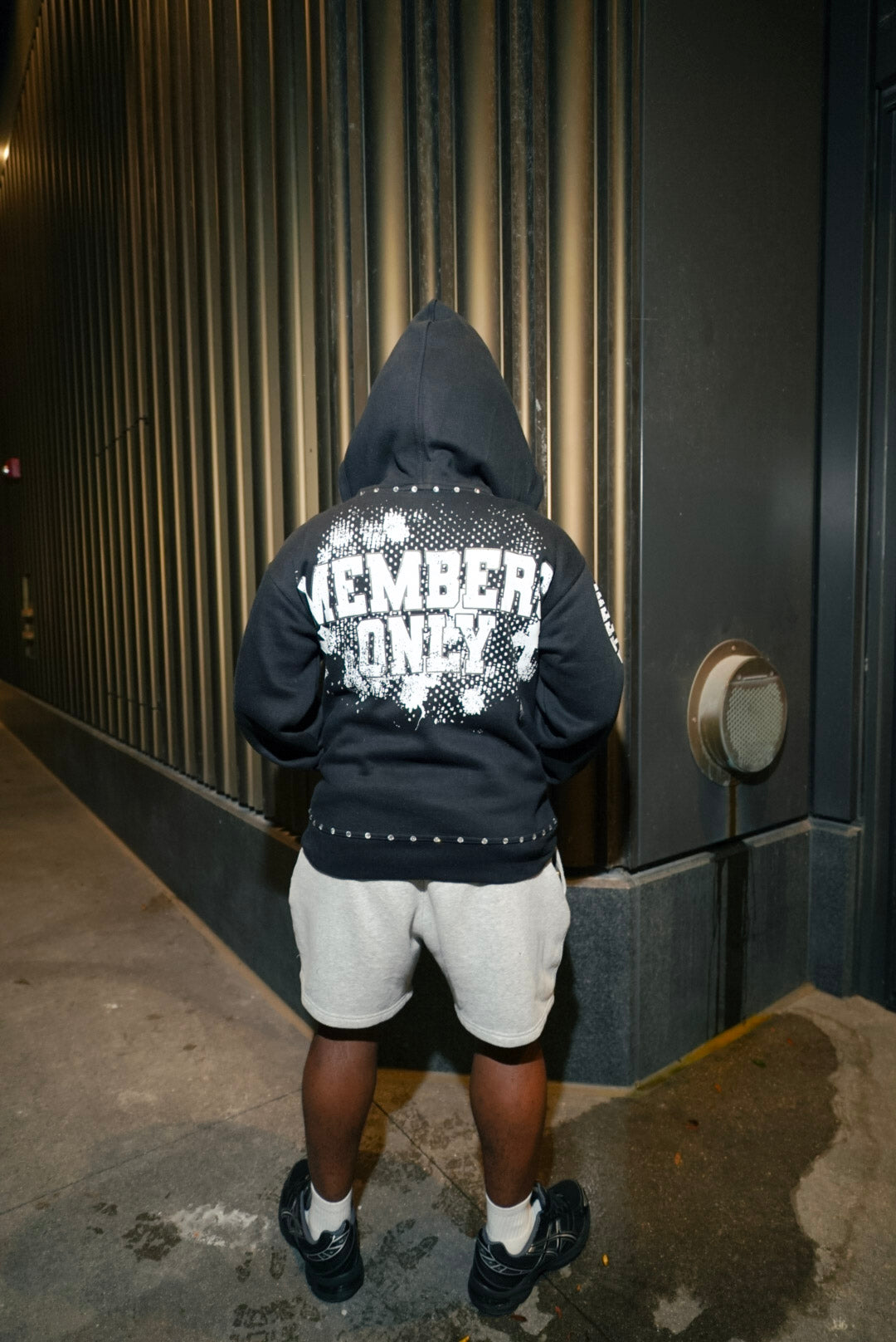 DEAD2THEUNGRATEFUL BLACK + WHITE ZIP-UP