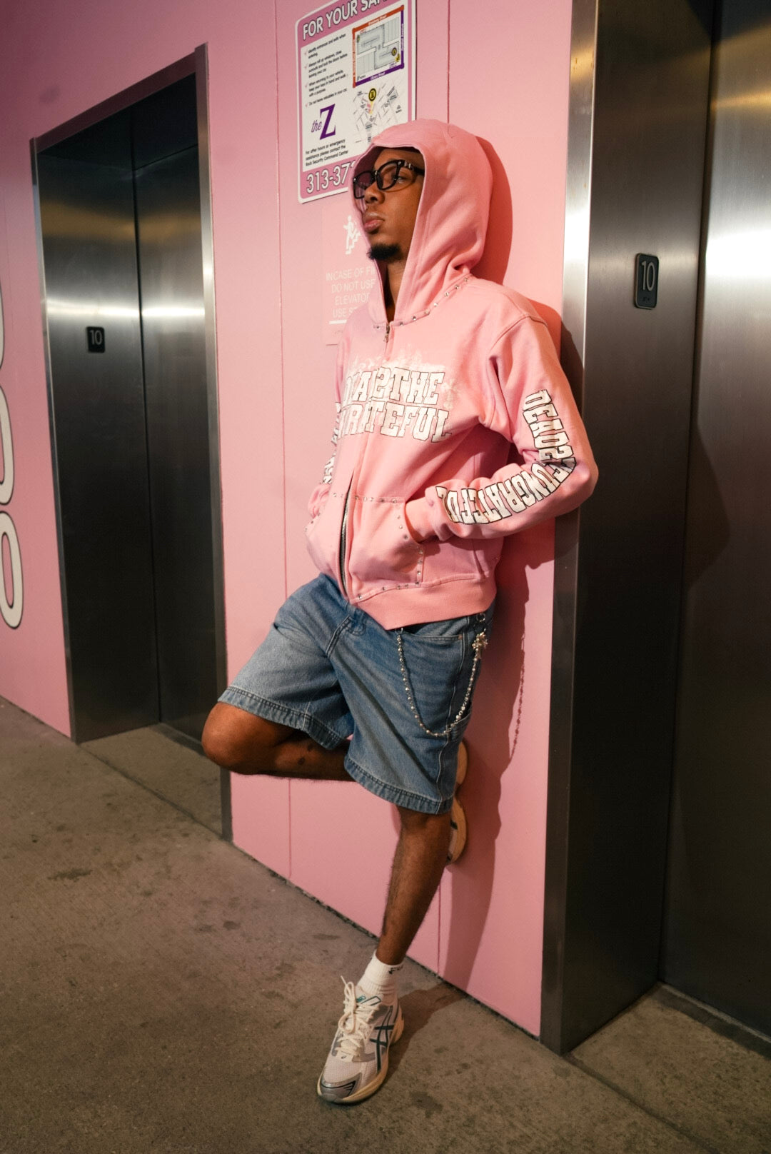 DEAD2THEUNGRATEFUL PINK+WHITE ZIP-UP *LIMITED EDITION*